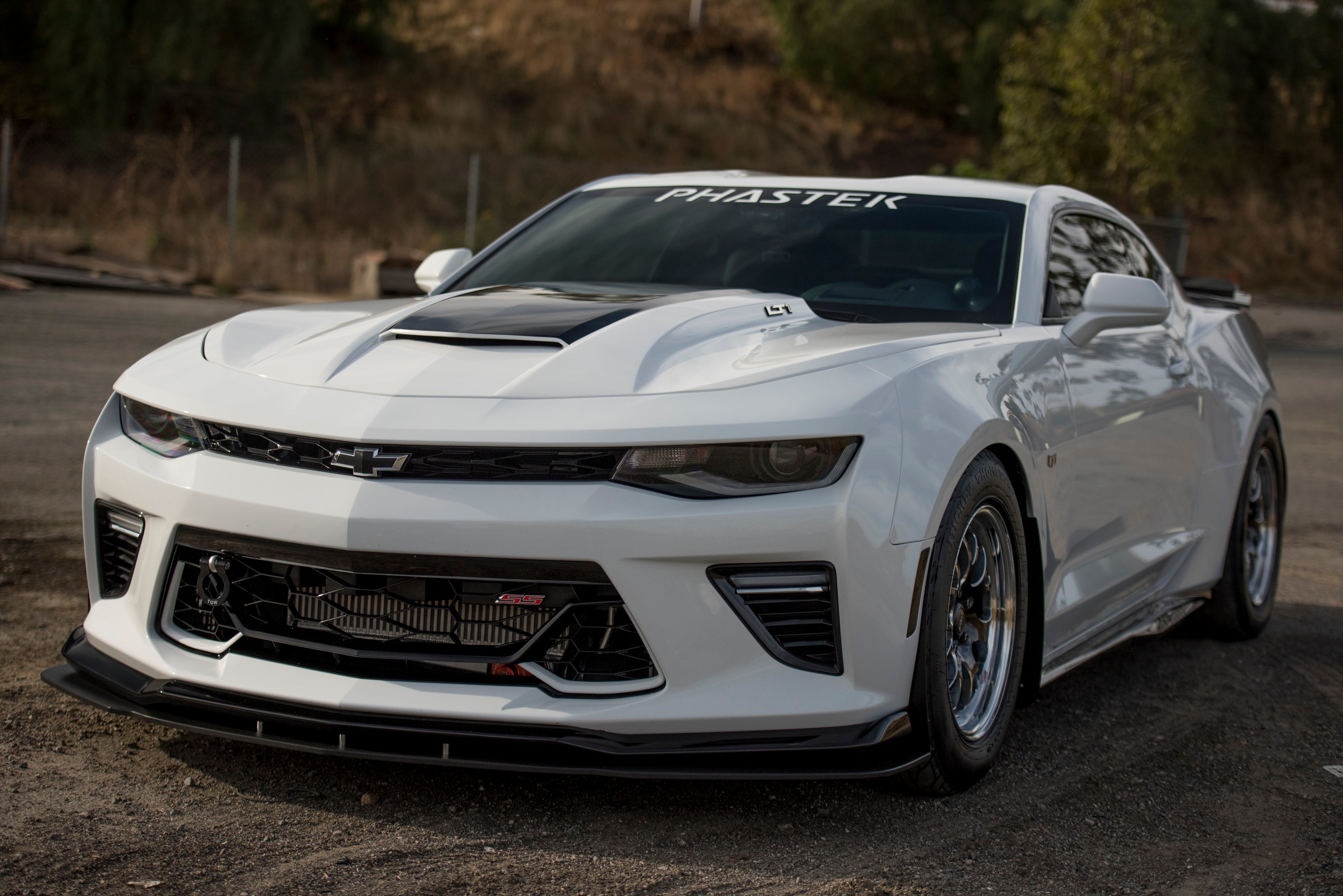 Camaro 16-18 Splitter Extension w/ Fender Extension Kit