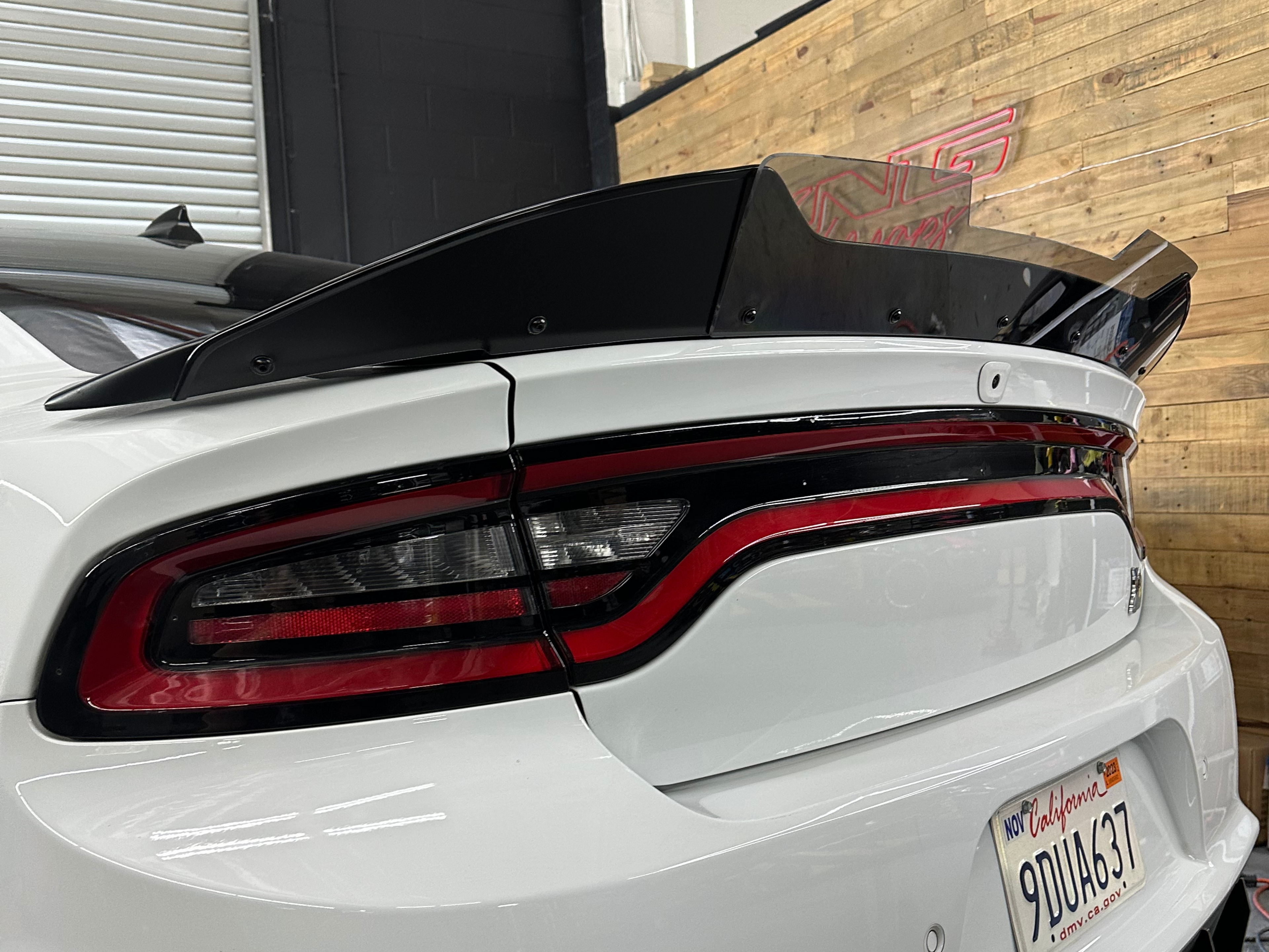 2015 - 2023 Dodge Charger SRT: Sharp Design Wickerbill