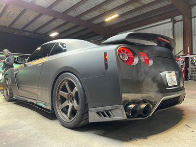 2007 - 2021 Nissan GTR: Side Skirts