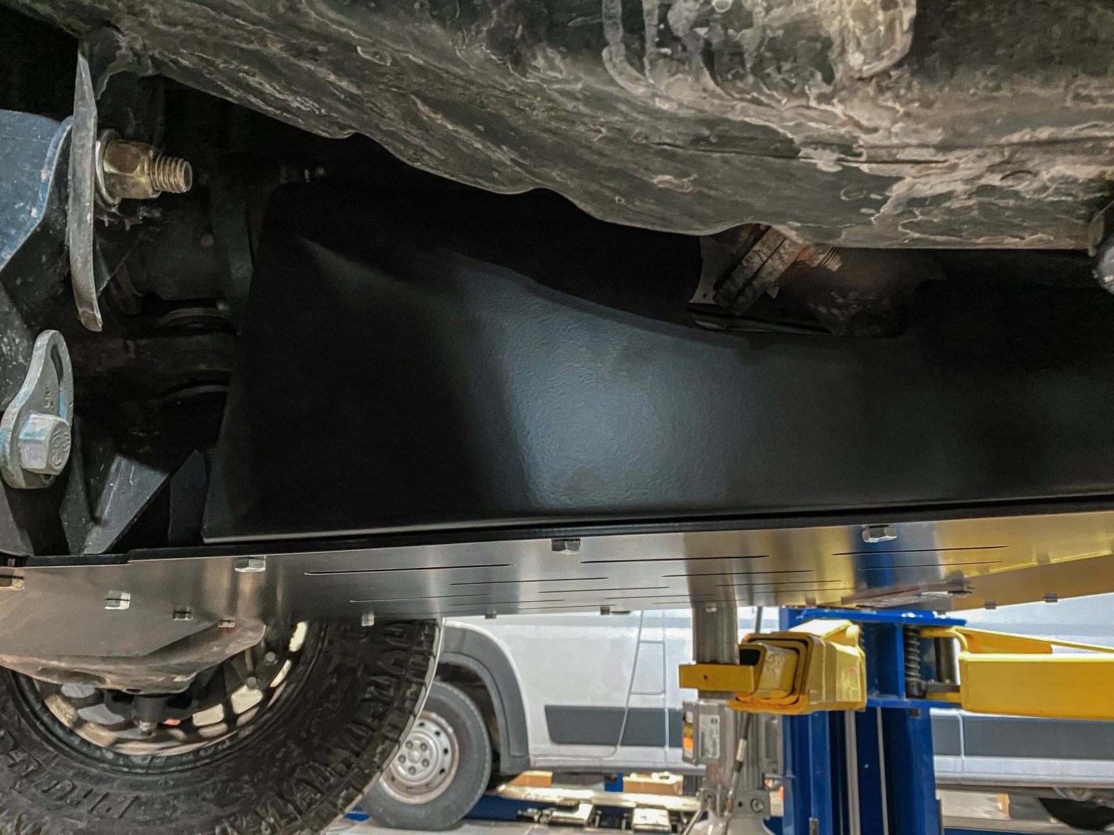 Chevrolet Colorado / GMC Canyon (2015-2022) Catalytic Converter Guard