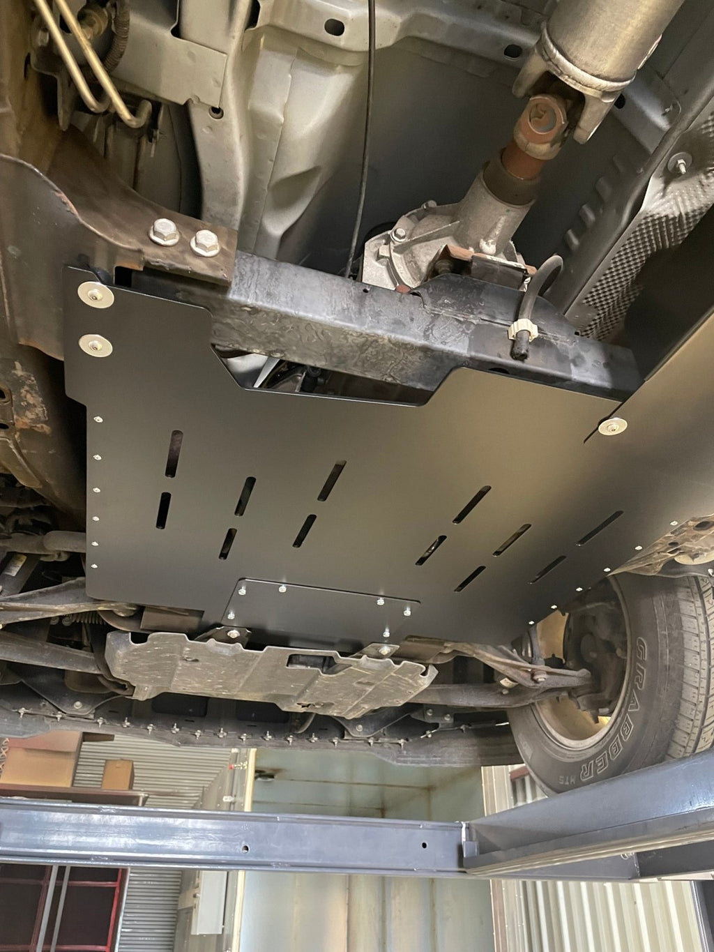 Chevrolet Silverado / GMC Sierra 1500 Catalytic Converter Guard (2014-2018)
