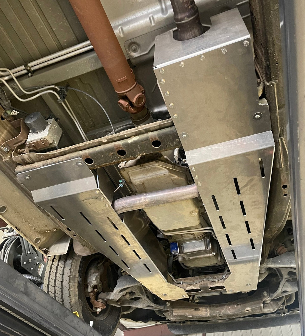 Chevrolet/GMC Express & Savana 2500/3500 Catalytic Converter Guard (2010-2020)