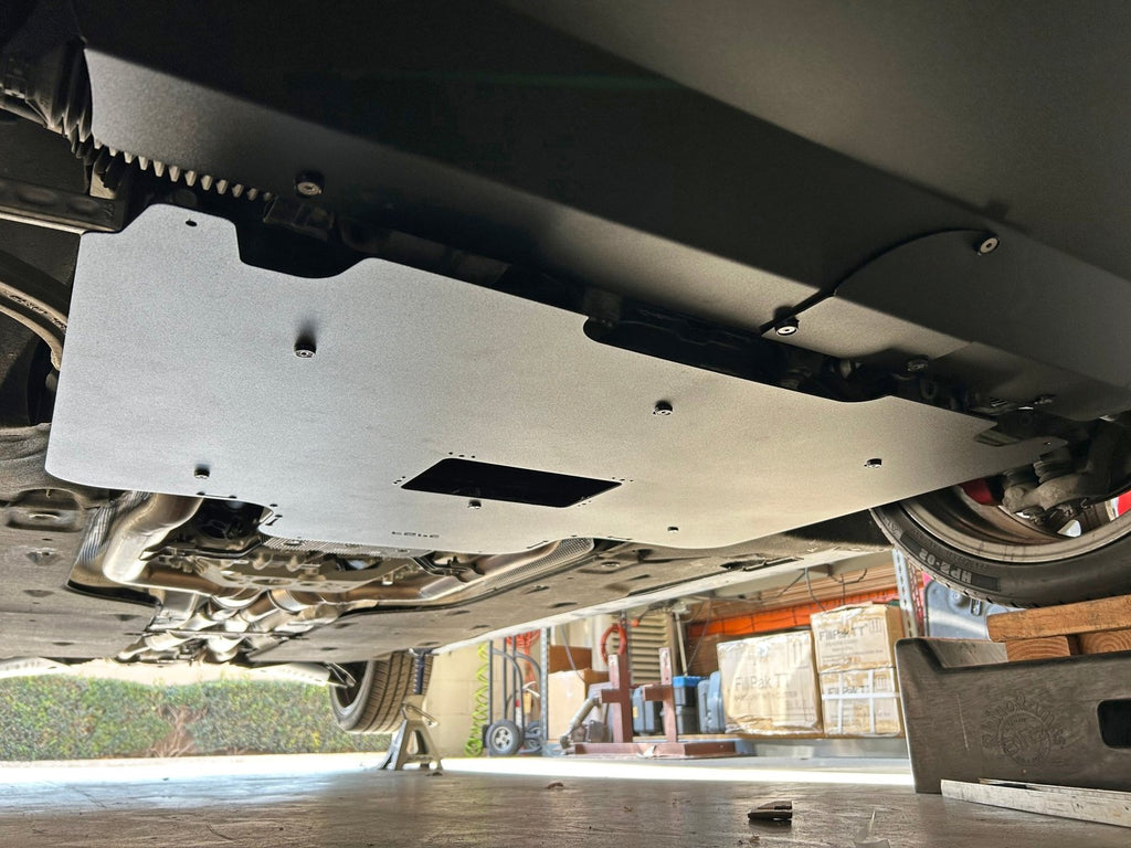 Kia Stinger (2018-2023) Oil Pan Skid Plate