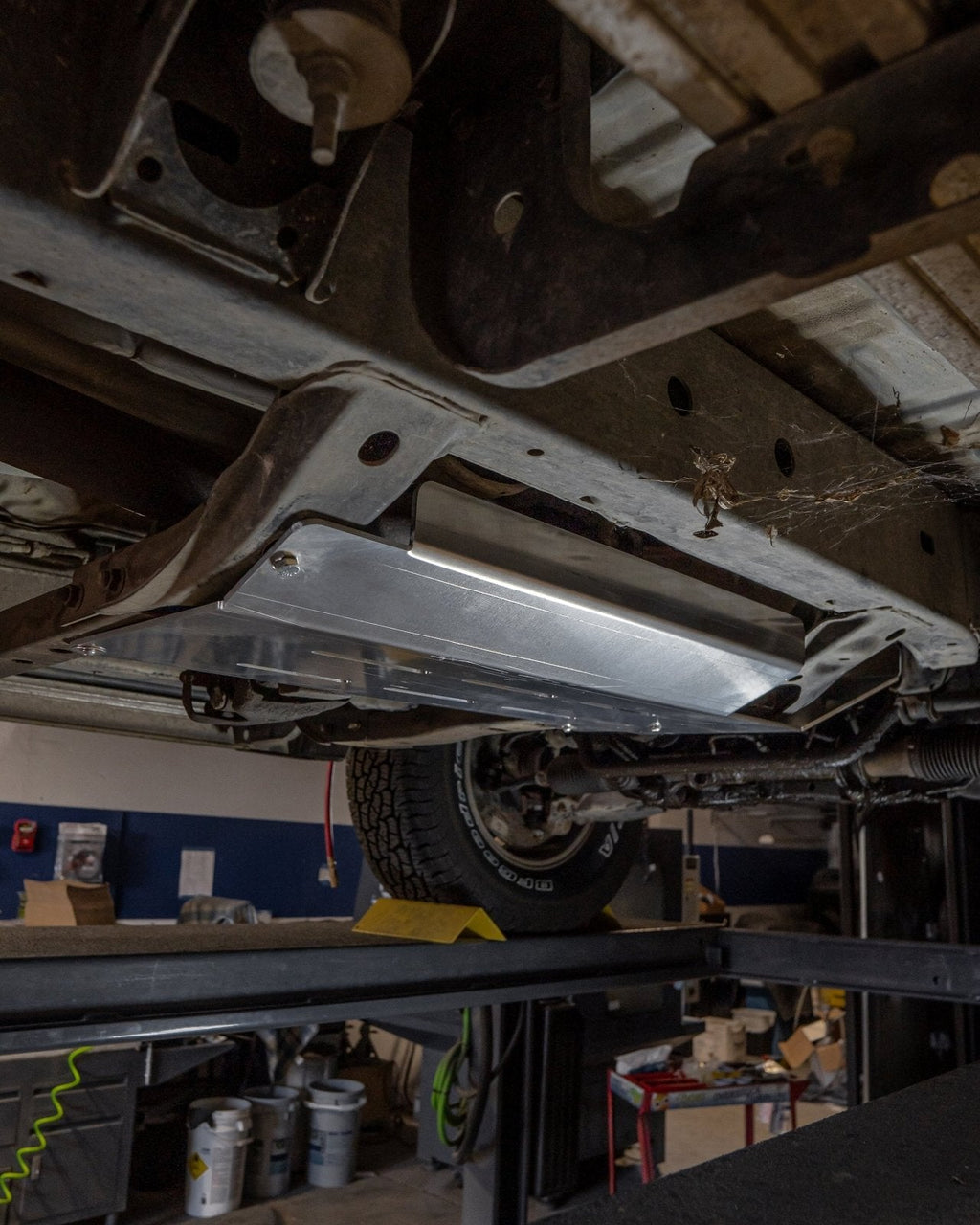 Toyota 4Runner (1996-2002) 3.4L V6 (select drivetrain/engine size) Catalytic Converter Guard