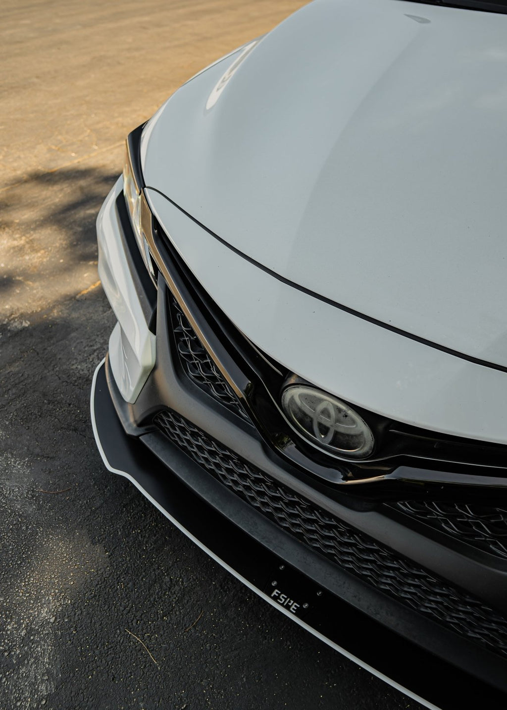 Toyota Camry (2018-2024) SE / XSE Chassis Mount Front Splitter