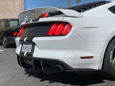 2015 - 2017 Ford Mustang: V2 Honey Comb Design Diffuser