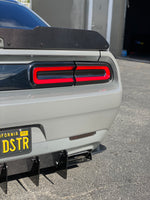 Challenger: Carbon Fiber Round Design Wickerbill